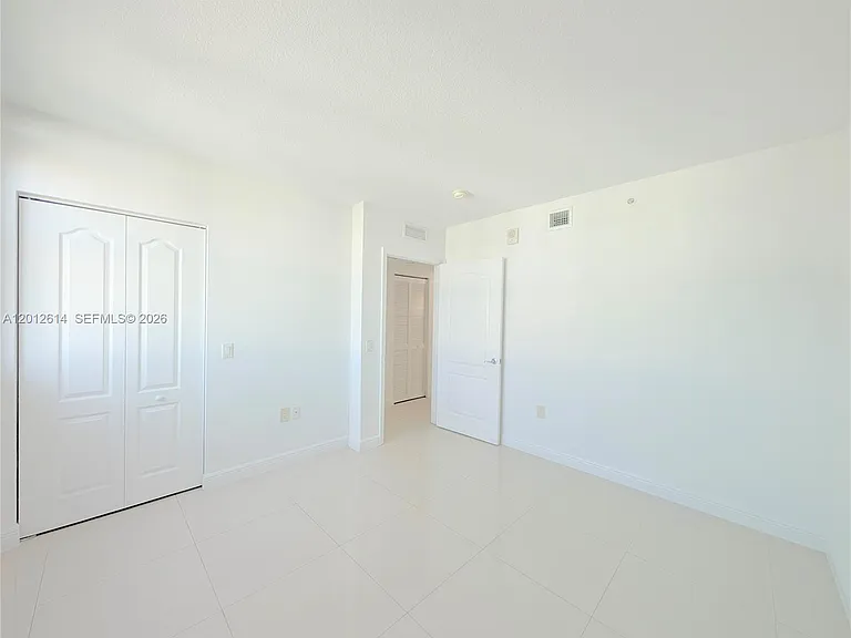 60 NW 37th Ave #1208 — Photo 9