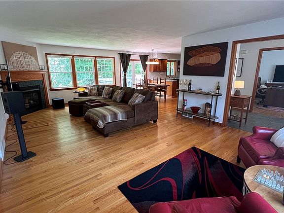 3rd image of 5387 Anvil Dr