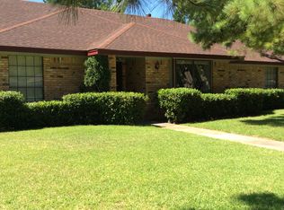 1104 Lynhurst Ln, Denton, TX 76205