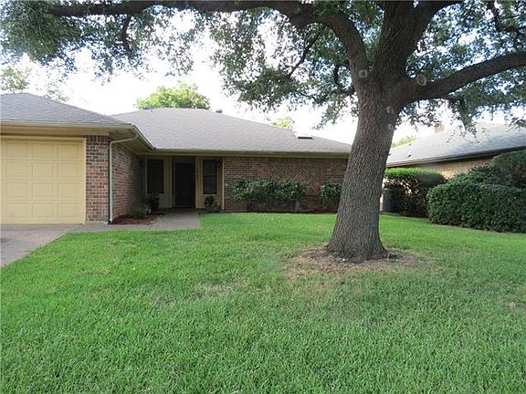 2nd image of 3508 Willowbrook Dr