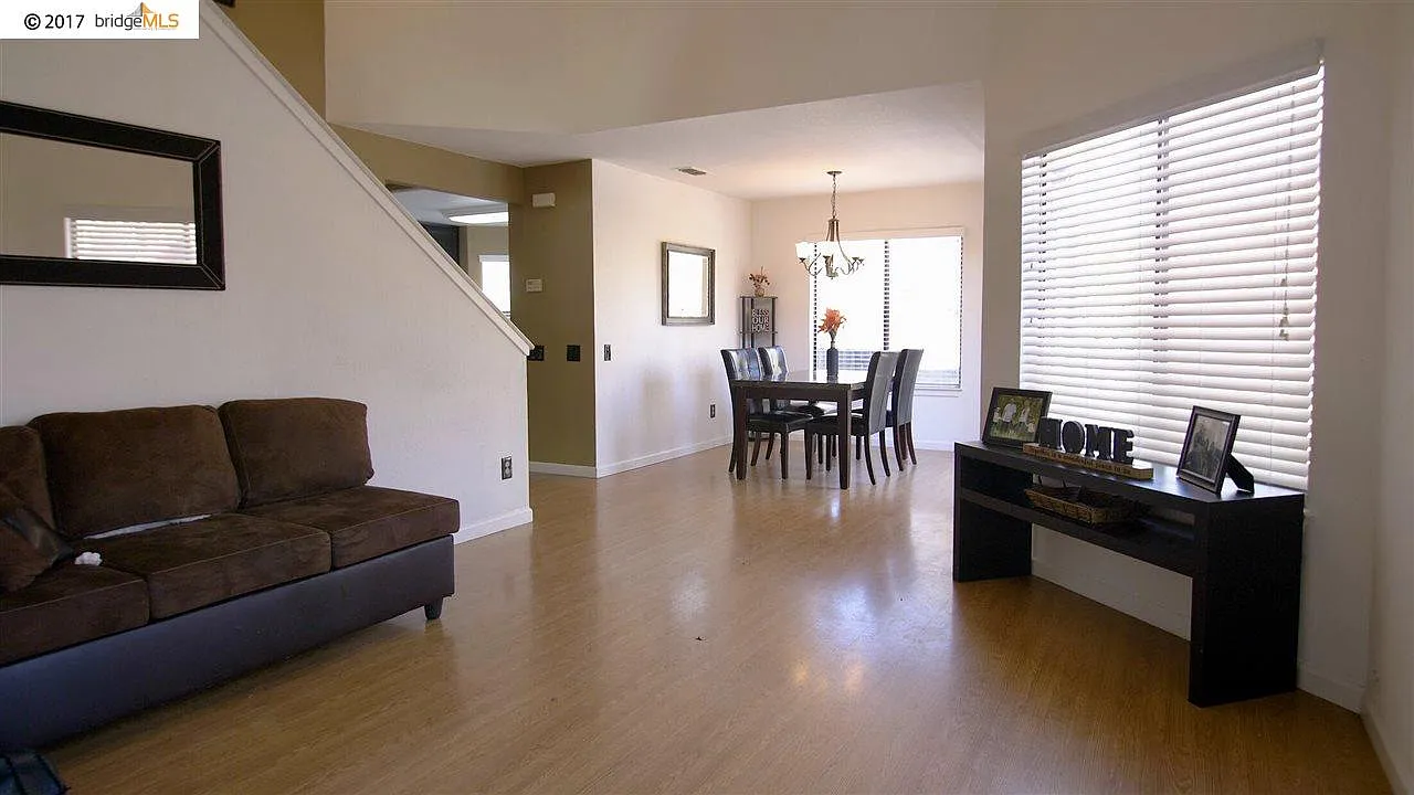 83 Spotted Hen Ct photo 1