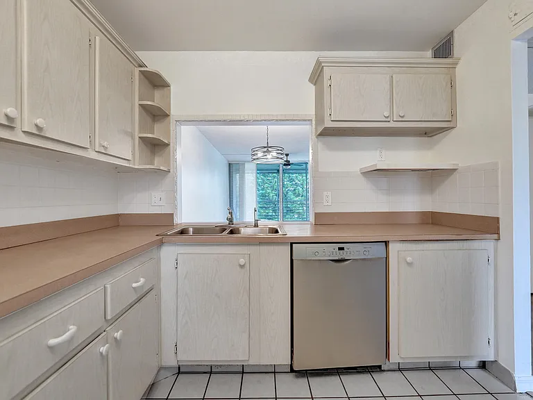 9470 Poinciana Pl #308 — Photo 16