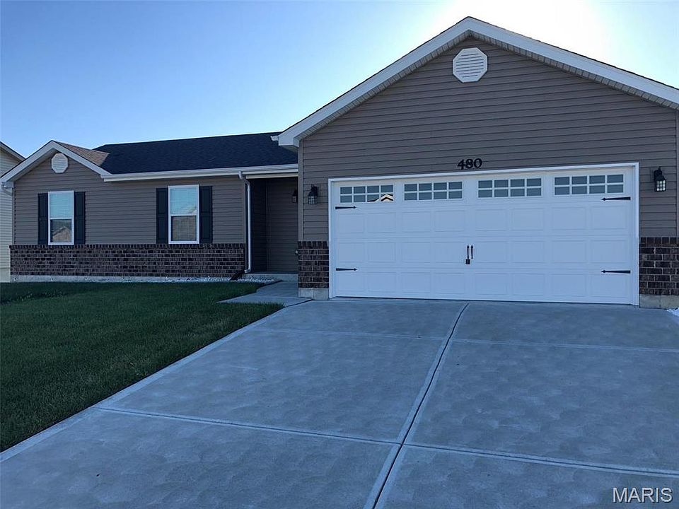 1st image of 480 Honeysuckle Creek Dr