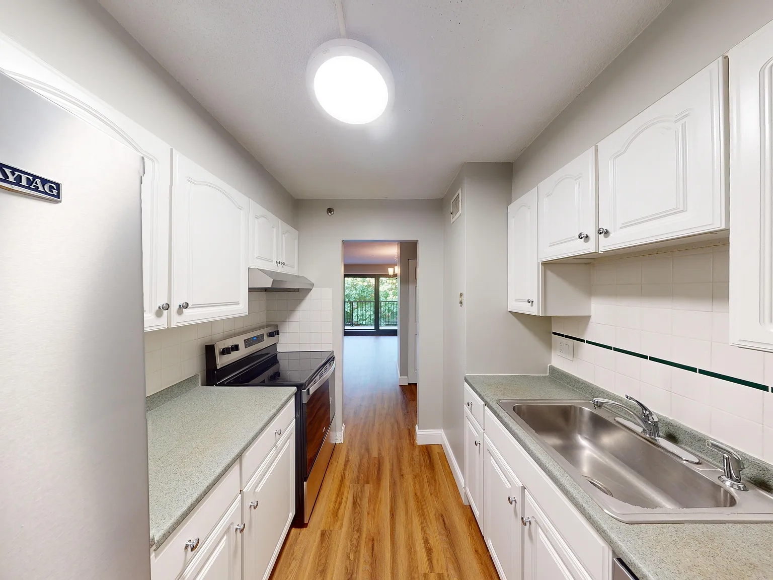49 Marion — Photo 1