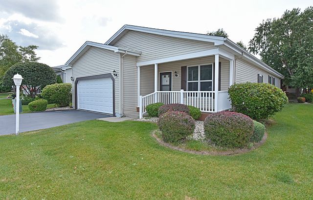 1st image of 3833 Fox Hunt Way