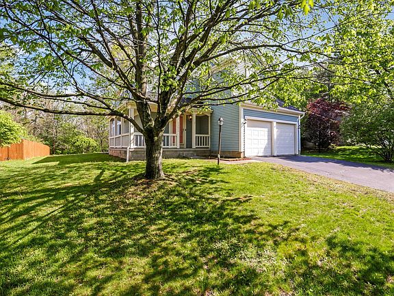 2nd image of 5392 Woodville Ct