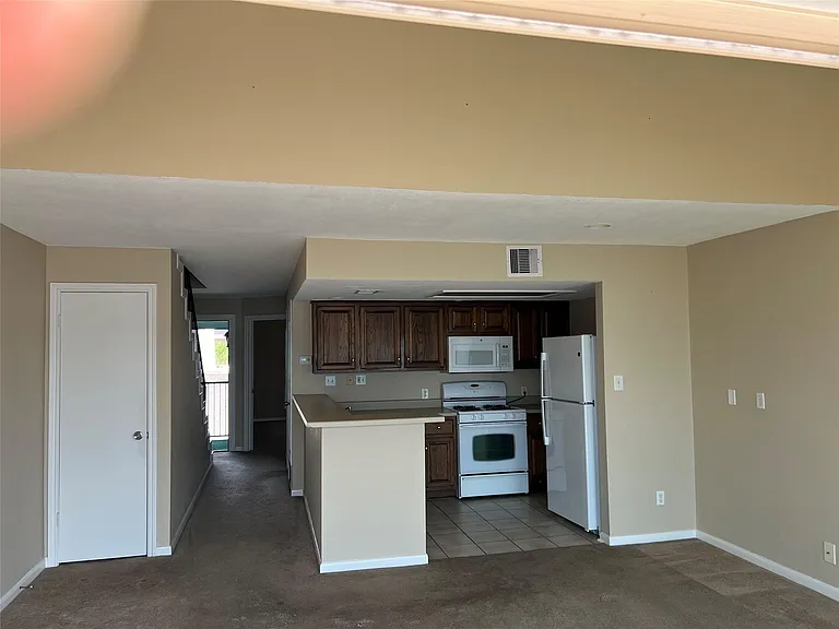 7041 Kingston Cove Ln #253 — Photo 7