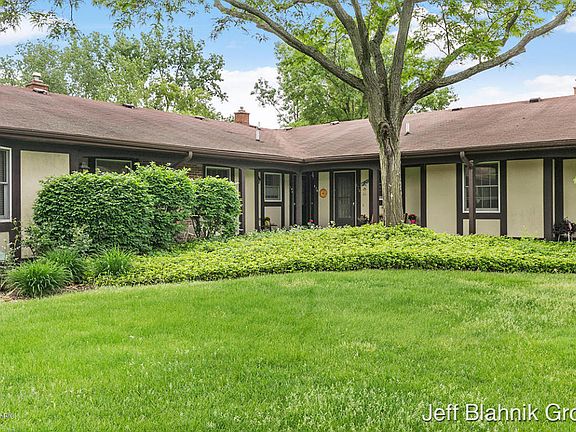 2nd image of 178 Bona Vista Dr NW