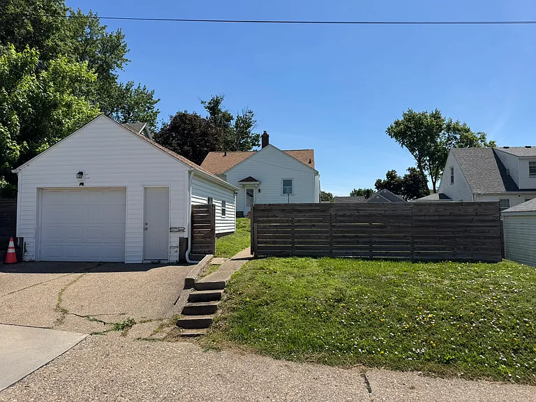 2608 Wilkes Ave — Photo 13