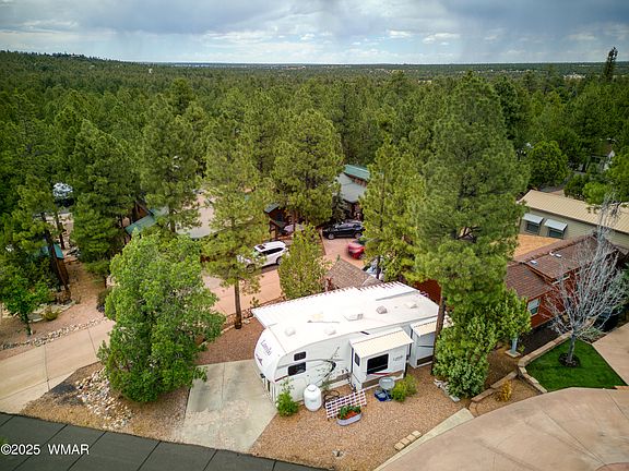 2nd image of 2201 E Quarter Horse Way