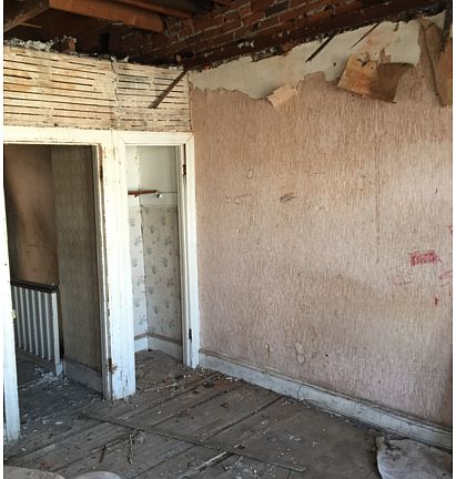 2nd image of 228 W Fisher Ave