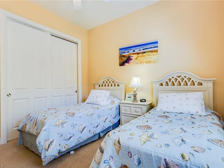 7747 Cottesmore Dr — Photo 21
