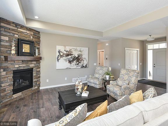 4th image of 12859 Jamestown St NE