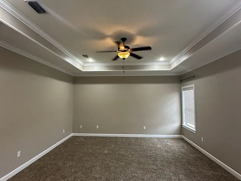 115 Hayley Dr — Photo 26