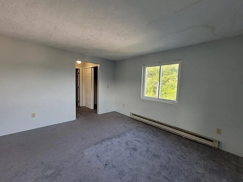 11 Gibbs St — Photo 4