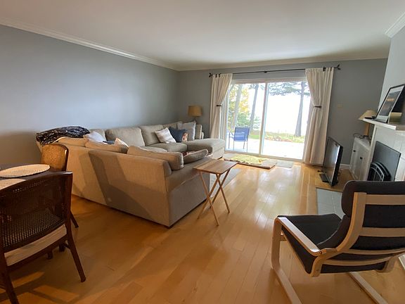 2nd image of 115 Northshore Dr #115