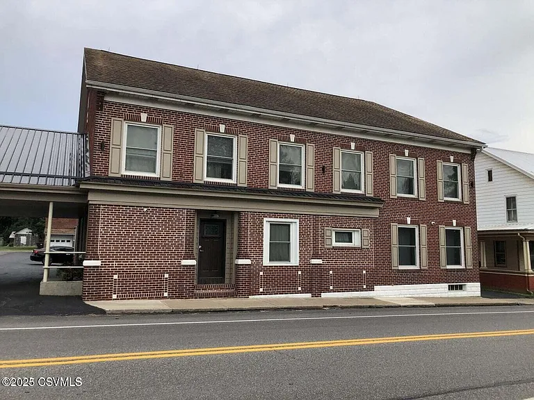 316 W Market St #2 — Photo 1