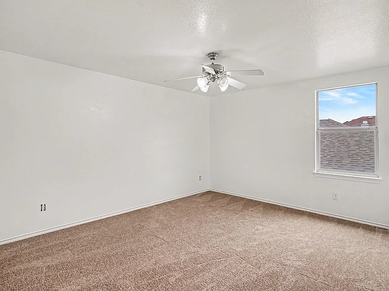 7656 Sienna Ridge Ln — Photo 13