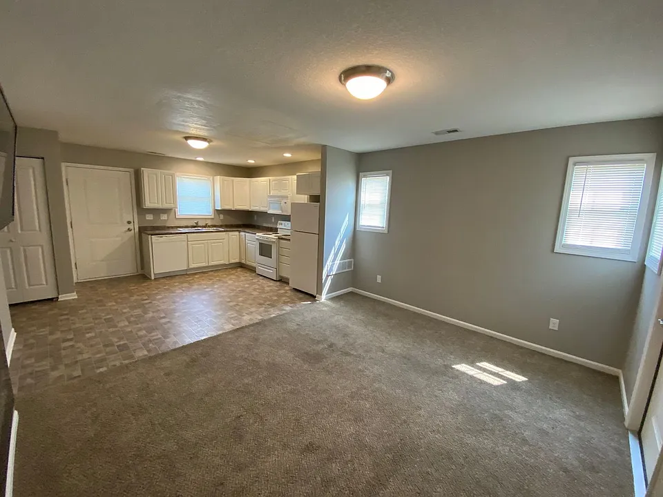 Fox Run Townhomes 1