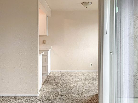 3rd image of 938 N 100th St APT 205