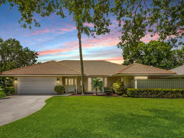 13 Saint Giles Road, Palm Beach Gardens, FL 33418