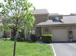 148 Brush Hollow Cres, Rye Brook, NY 10573