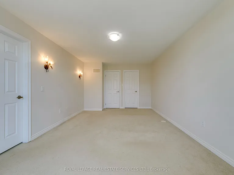 2435 Greenwich Dr #35 — Photo 30