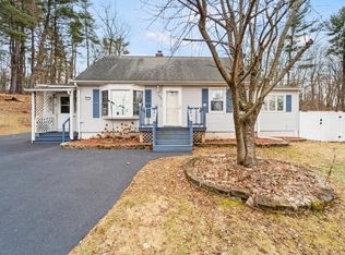 475 Gifford St, Springfield, MA 01118