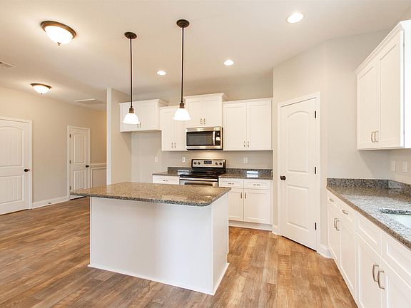 5th image of 354 W Creek Farms Lot 354