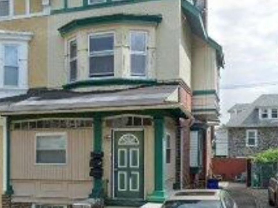 1st image of 6128 W Oxford St