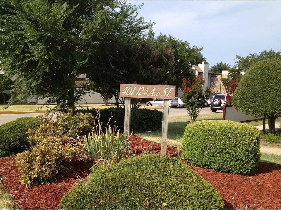 1st image of 401 12th Ave SE APT 176