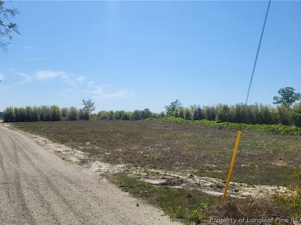 9123B Cedar Creek Rd, Fayetteville, NC 28312