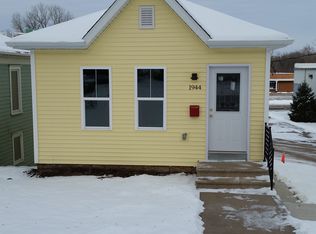1944 W 3rd St, Red Wing, MN 55066