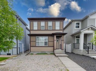 59 N Cornerbrook Ave NE, Calgary, AB T3N 1M1