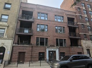 616 W Patterson Ave #2, Chicago, IL 60613