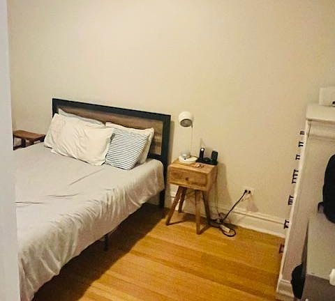 5th image of 6902 N Lakewood Ave APT 1