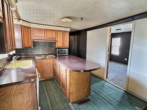 4th image of 314 E Fond Du Lac St