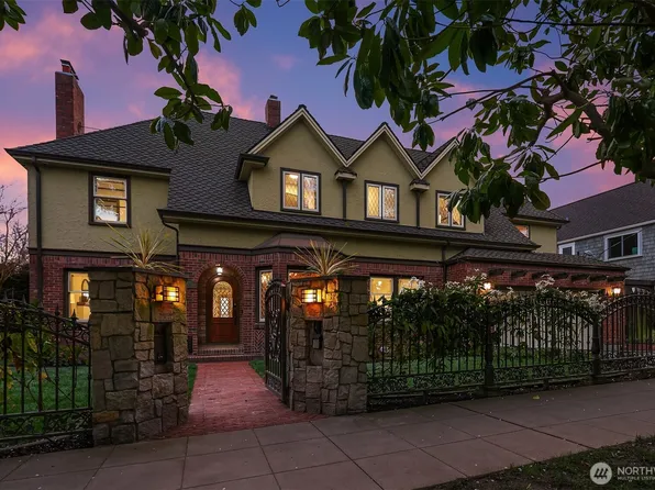 2409 29th Avenue W, Seattle, WA 98199