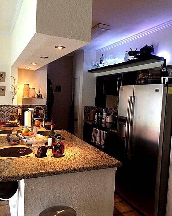 Beautiful kitchen, with an incredible organization.
