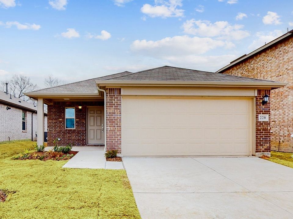 1st image of 220 Essex Dr