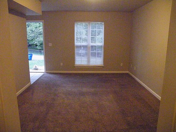 2nd image of 2515 Briggs Ave #A