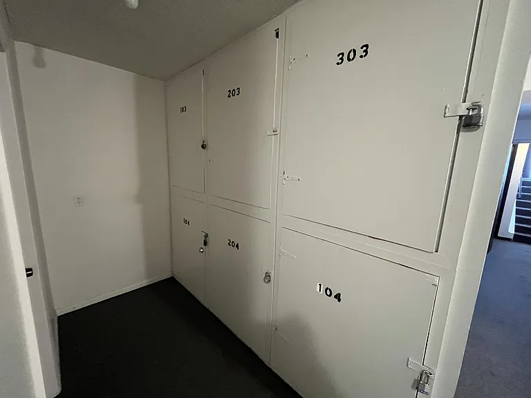 232 S Brentwood St #203 — Photo 14