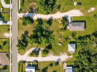3510 N Grimsley Ct, Fort Myers, FL 33916