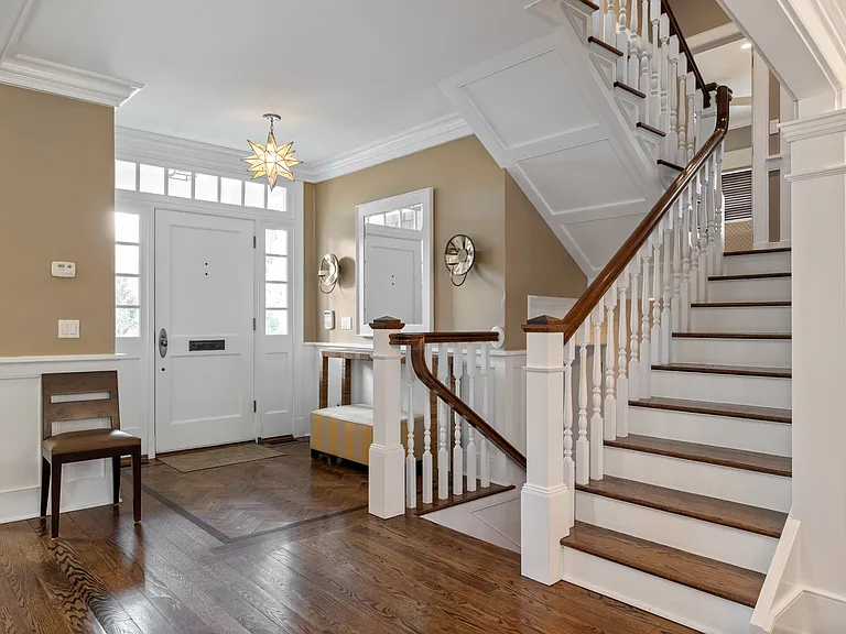 1 Meadow Way — Photo 4