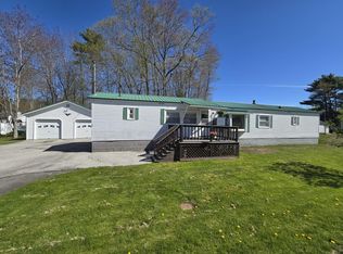 90 County Rd, Milford, ME 04461