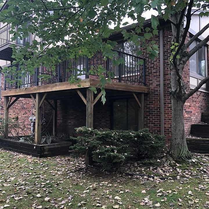 2nd image of 1980 Pondview Ct #1