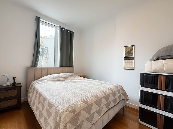 2nd image of 687 1/2 5th Ave #3B