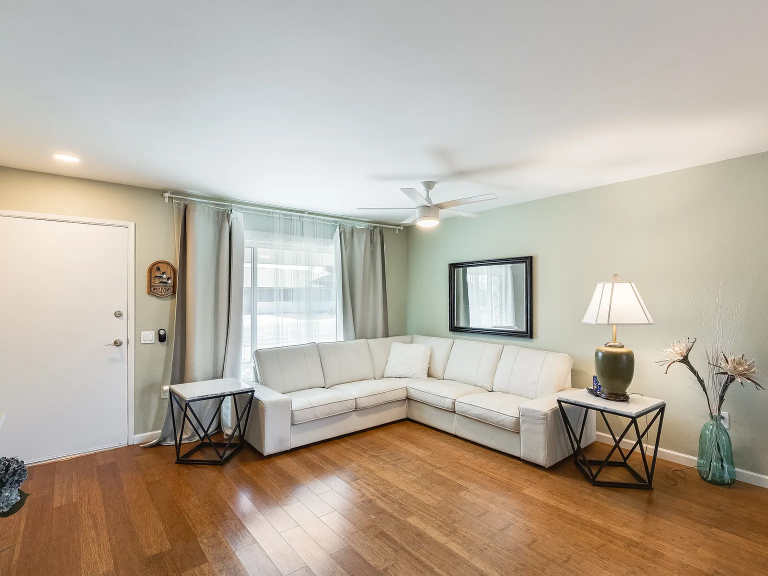 2 bed, 1160 sqft, $1,495 — Photo 4