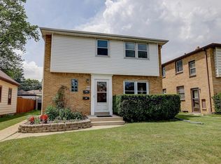 2823 S 68th St #2825, Milwaukee, WI 53219