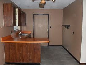 2nd image of 7304 Avonwood St